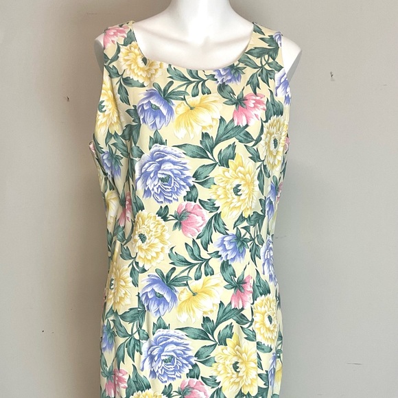 Sheri Martin Dress - Picture 1 of 2